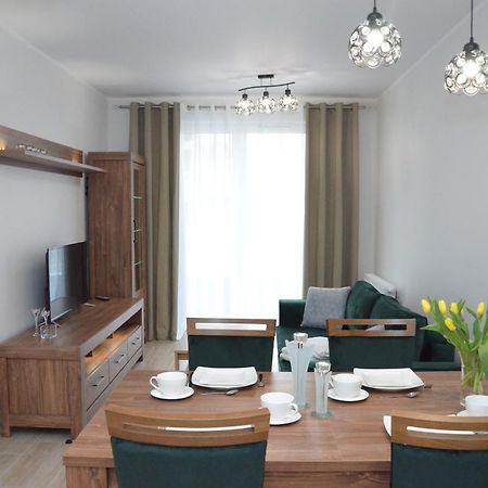 Apartament Luna Baltic Marina Residence Kolobrzeg Bagian luar foto