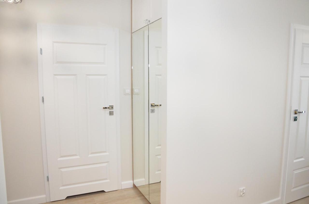 Apartament Luna Baltic Marina Residence Kolobrzeg Bagian luar foto