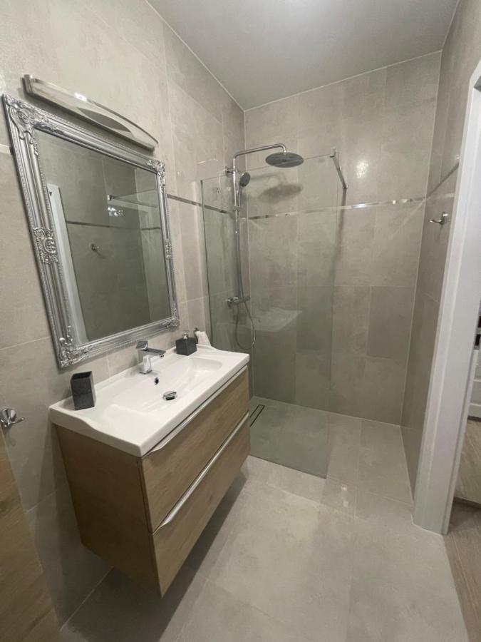 Apartament Luna Baltic Marina Residence Kolobrzeg Bagian luar foto